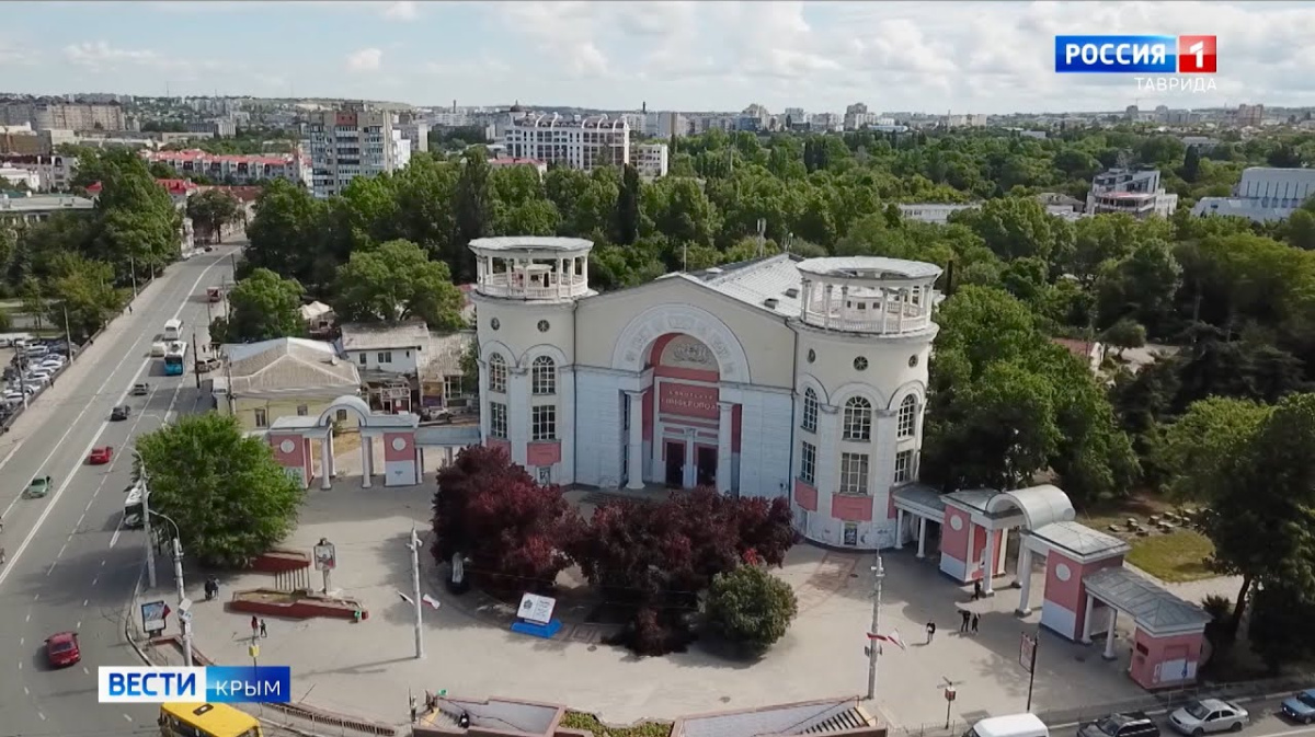 День рождения симферополь. Симферополь-пассажирский. Крымский стиль Симферополь. Симферополь 1784. Симферополь город пользы.