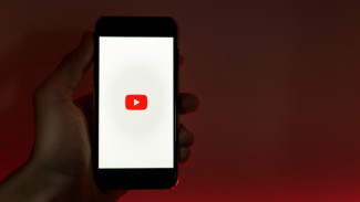 В Крыму заявили, что YouTube угрожает детям