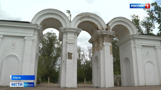 В Керчи больше полувека не благоустраивали парк Приморский