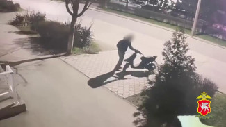 В Евпатории раскрыли кражу мопеда «по горячим следам»
