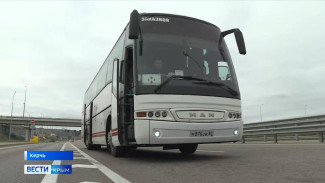 Автобусное движение на Крымском мосту возобновлено