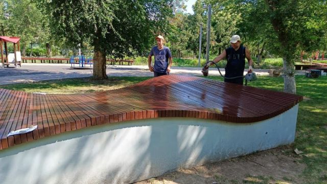 В Евпатории обновили сквер им. Кирова