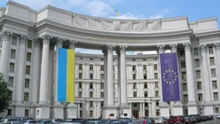 В Совфеде назвали примитивной работу дипломатов Украины