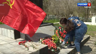 Студотряды из Ставрополья, Херсонщины, Запорожья и Кубани приведут в порядок памятники в Крыму 