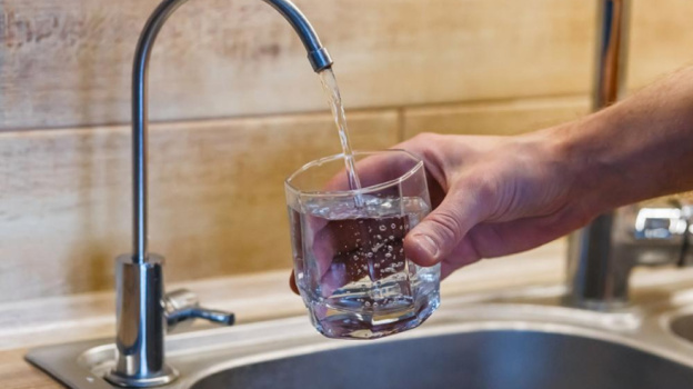 Жителям Евпатории и пригорода будут снижать давление воды в кранах
