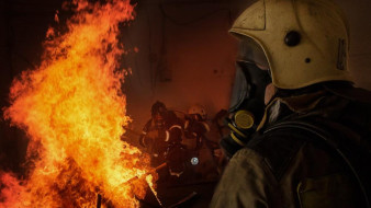 Аксёнов поздравил спасателей с профессиональным праздником и 35-летием МЧС России