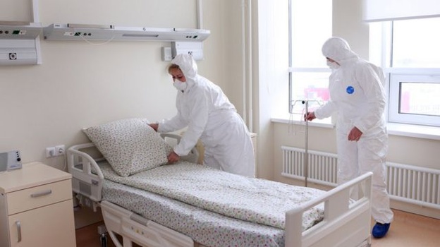 Восемь человек с коронавирусом скончались в Крыму за сутки