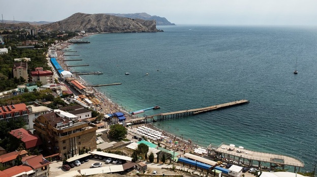 Почти 2 миллиона туристов посетили Крым с начала года