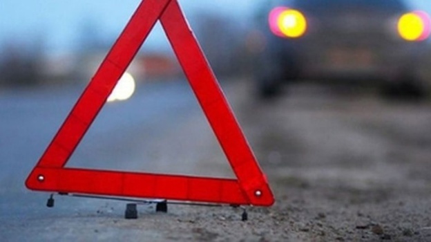В Керчи водитель врезался в остановку и сбил пешехода