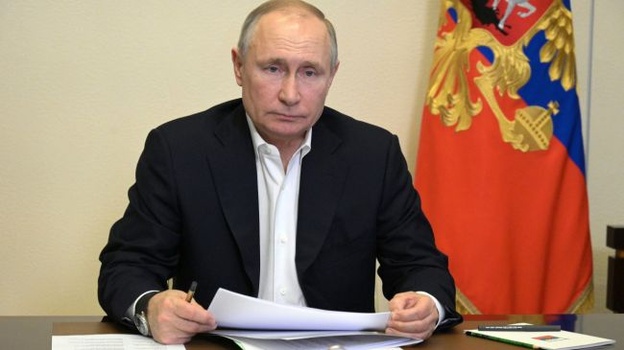 Путин призвал крымчан сделать прививку от коронавируса