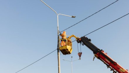 В Крыму продолжают устанавливать системы наружного освещения на автомобильных дорогах