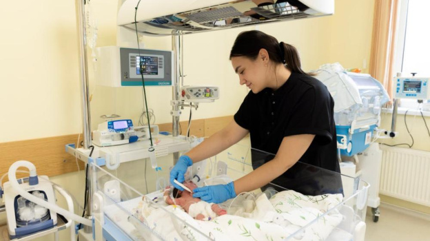 Две больницы Крыма в этом году получат оборудование на сумму более 341 млн рублей