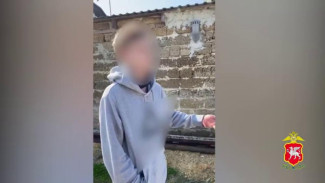 В Саках задержали курьера телефонных аферистов, забравшего у пенсионера 1,4 млн рублей