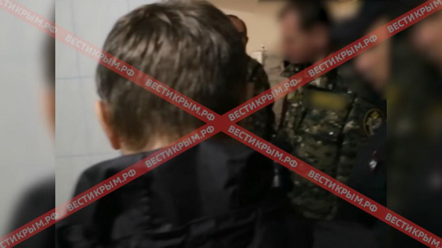 Появились кадры следственного эксперимента с убийцей 5-летней девочки в Крыму