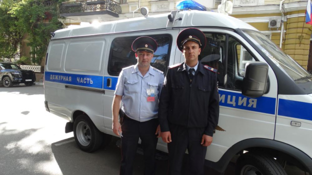 Полицейские помогли вернуться домой потерявшейся пенсионерке из Ялты