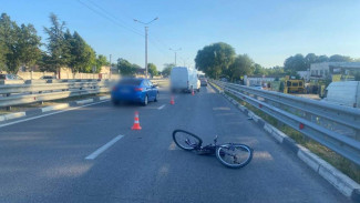 Автомобиль насмерть сбил велосипедиста в Симферопольском районе