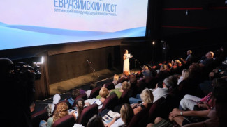 Международный кинофестиваль открылся в Ялте