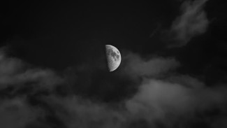 На Землю обрушилась затяжная магнитная буря