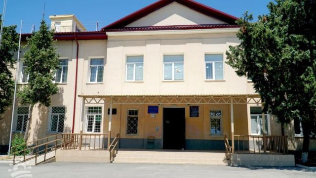 Школы Евпатории готовят к учебному году