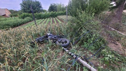 В Джанкойском районе подросток влетел на питбайке в дорожное ограждение 