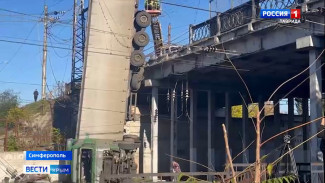 Последние подробности инцидента с фурой, которая накануне перевернулась на ж/д путях в Симферополе