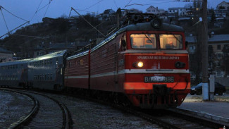 В Крыму обновляют подвижной состав курортных поездов