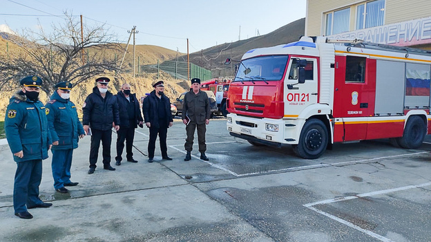 Казаки сформировали семь пожарных подразделений в Крыму