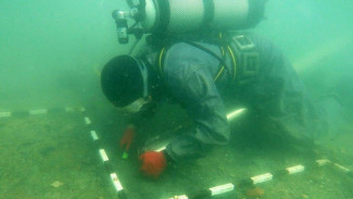 При подводных раскопках в античной Акре найден бронзовый перстень Венеры 