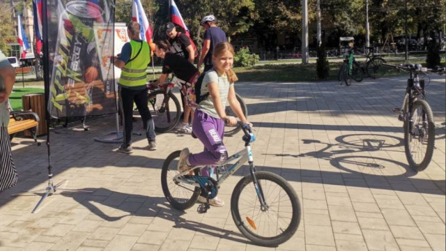 Массовый велопробег провели сегодня в крымской столице
