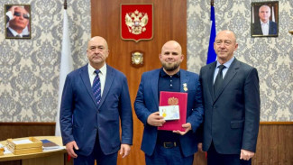 Медалями «Спешите делать добро» наградили двух крымчан