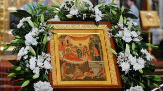 Аксёнов поздравил православных христиан с Рождеством Пресвятой Богородицы