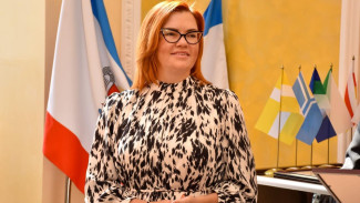 Глава горсовета Евпатории Олеся Харитоненко отстранена от должности
