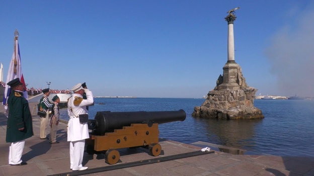 В Севастополе прошли торжества в честь Дня Военно-Морского Флота (ВИДЕО)