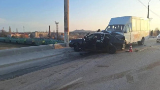 В Керчи возбудили уголовное дело после ДТП, которое унесло жизнь пассажира легковушки