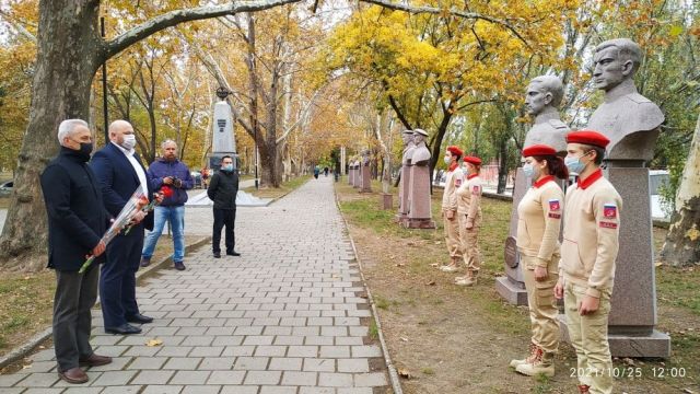 В Феодосии вспоминают Амет-Хана Султана