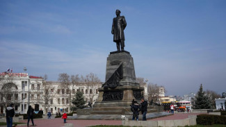 В Севастополе до 2 мая ограничен въезд на площадь Нахимова