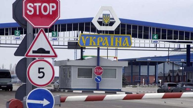 На границе с Крымом усилили оборонительные системы Украины