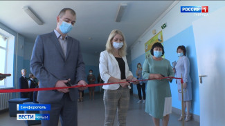 Первый детский технопарк "Кванториум" открыли в Крыму 