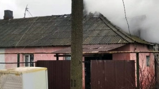 На пожаре в Первомайском районе пострадал мужчина