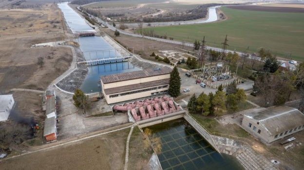 Возобновилась подача воды в Северо-Крымский канал из Херсонской области