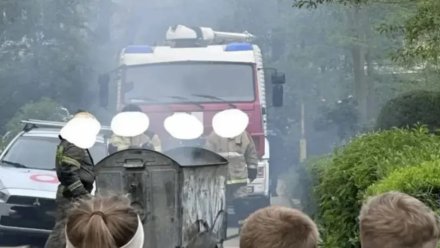 В Евпатории автомобиль перегородил проезд спасателям