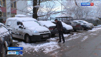 Симферополь завалило первым снегом