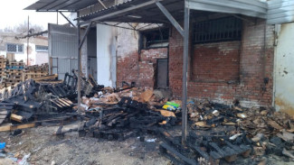 Крымчанин сжег магазин, в котором раньше работал, чтобы отомстить своим коллегам