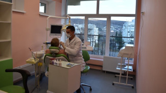Более 520 тысяч крымчан получили стоматологическую помощь за год
