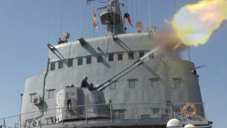 Десантные корабли ЧФ отразили удары «противника» с моря и воздуха