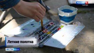 С наступлением лета крымские художники стараются запечатлеть все красоты полуострова