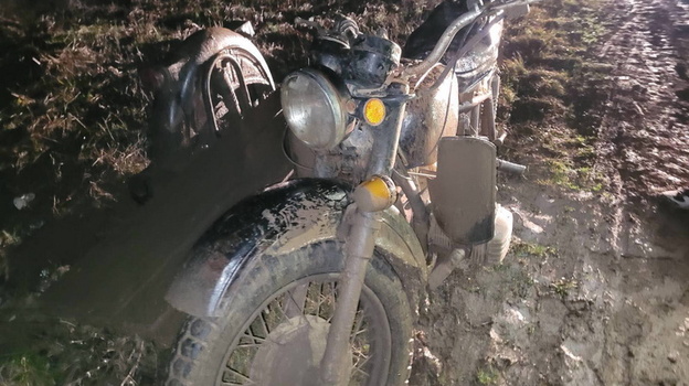 Пьяный мотоциклист сбил детей на дороге в Джанкойском районе