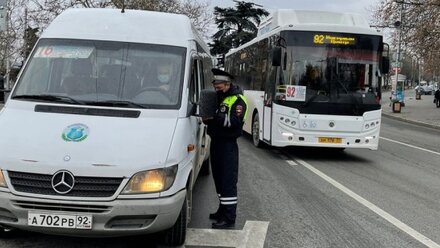 Более 20 водителей автобусов оштрафовали в Севастополе