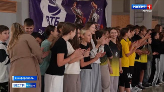 В Крыму в преддверии Дня отца прошли тематические акции