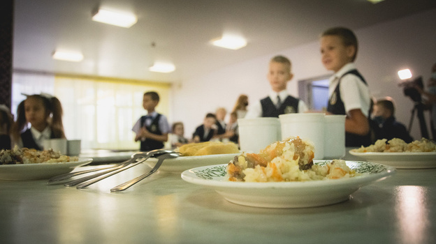 В школах Крыма улучшилось качество горячего питания
